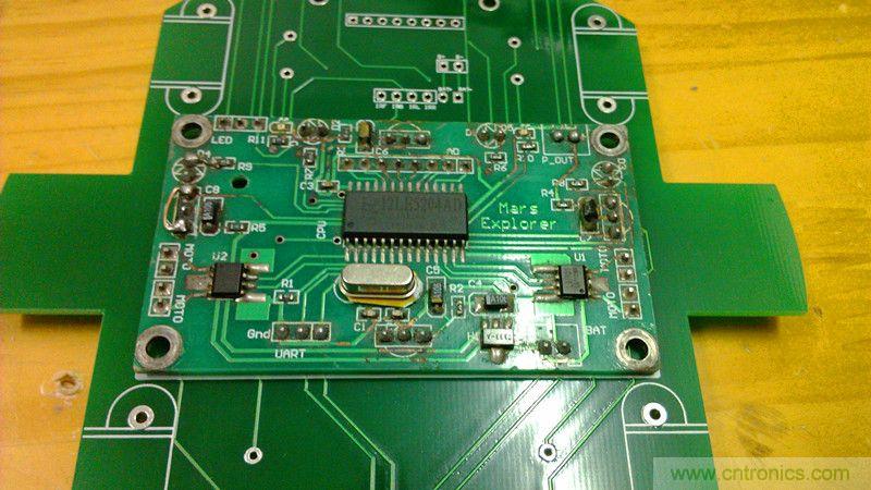 牛人力作！PCB版藍(lán)牙智能小車DIY