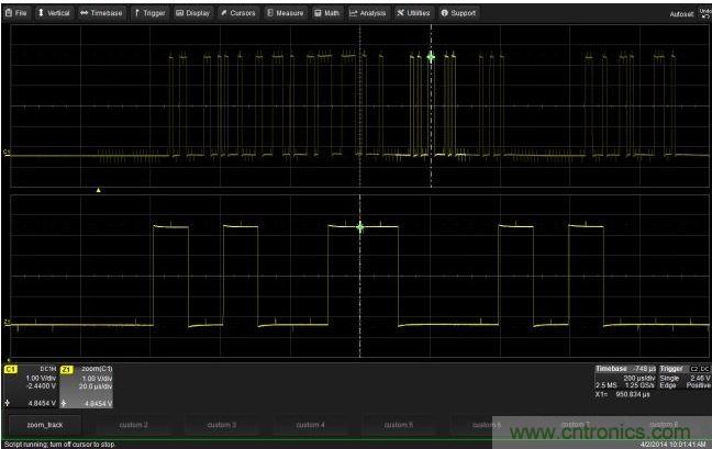 使用CustomDSO運行VB腳本“zoom_Track.lss”。當(dāng)腳本運行時，縮放波形的中心將跟蹤水平的光標(biāo)絕對位置。從圖中可以看出，光標(biāo)將永遠(yuǎn)位于縮放波形Z1的中心