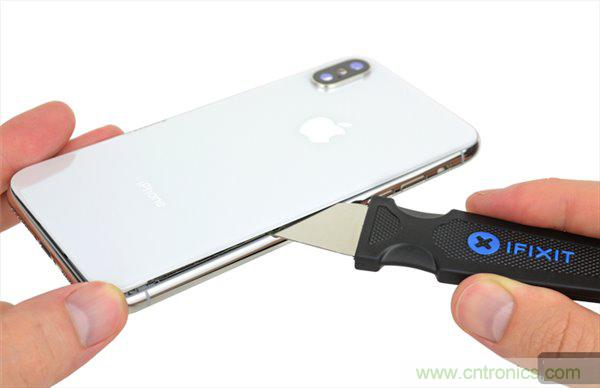 蘋果iPhone X iFixit拆解報告：雙層主板+雙單元電池